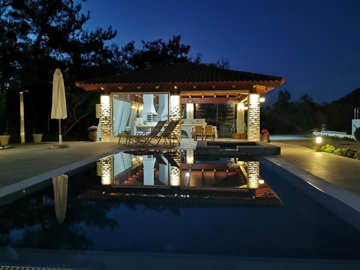 Fiore di Rodi - Private Pool, Jacuzzi&Barbecue Ialysos  Exterior foto